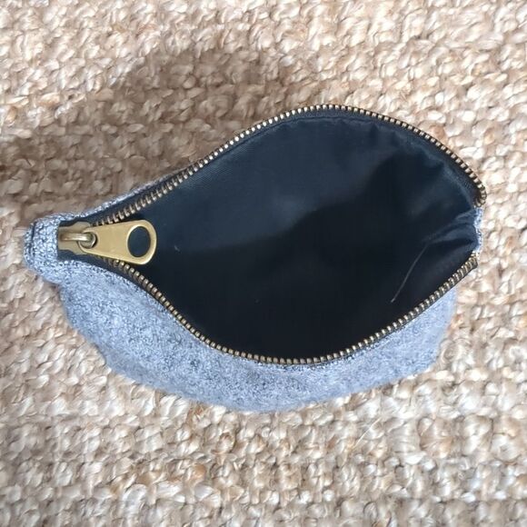 Urban Outfitters Collective  Gray Wool Blend Clutch Make up Purse - Picture 5 of 7